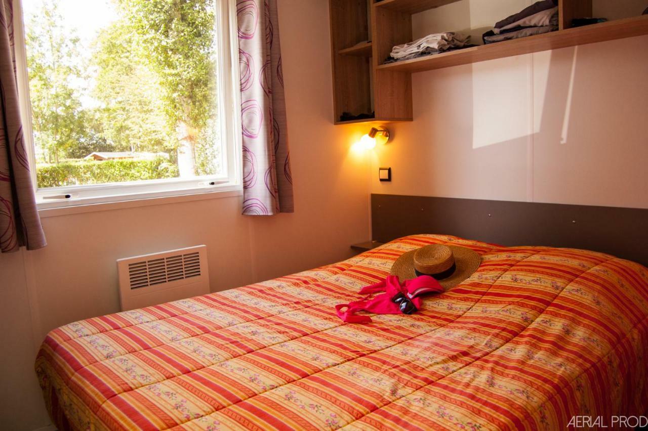 Camping La Haie Penee **** Saint-Quentin-en-Tourmont Exteriér fotografie